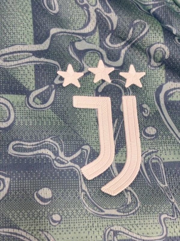 Juventus FC 25/26 Away Kit Player Edition  - S