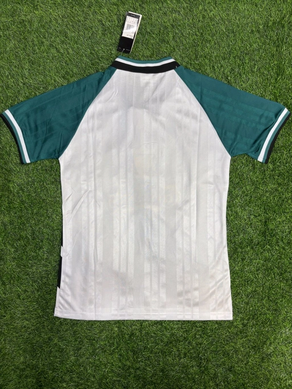 Retro Liverpool FC 1993/94 Away Kit Half Sleeve  - M
