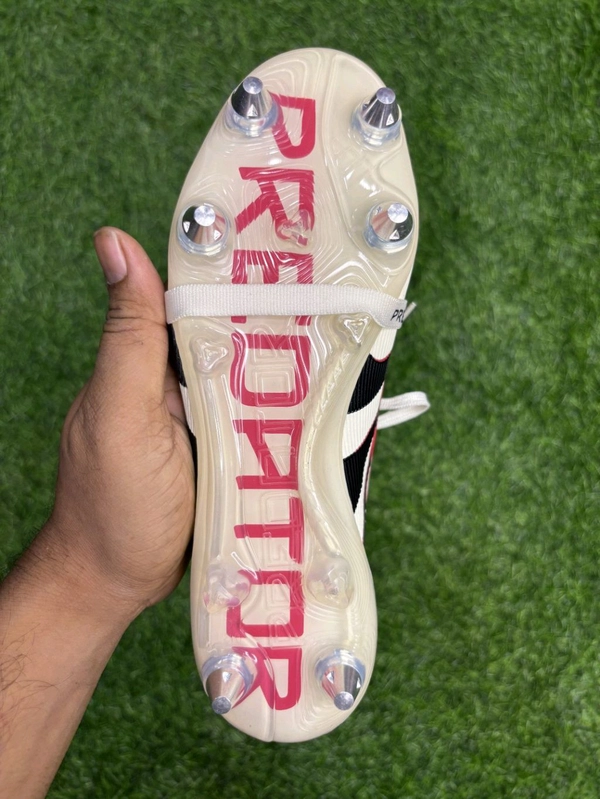 Predator Foldover Elite Cream Colour SG With Lace(Metal Changer) - 7.5
