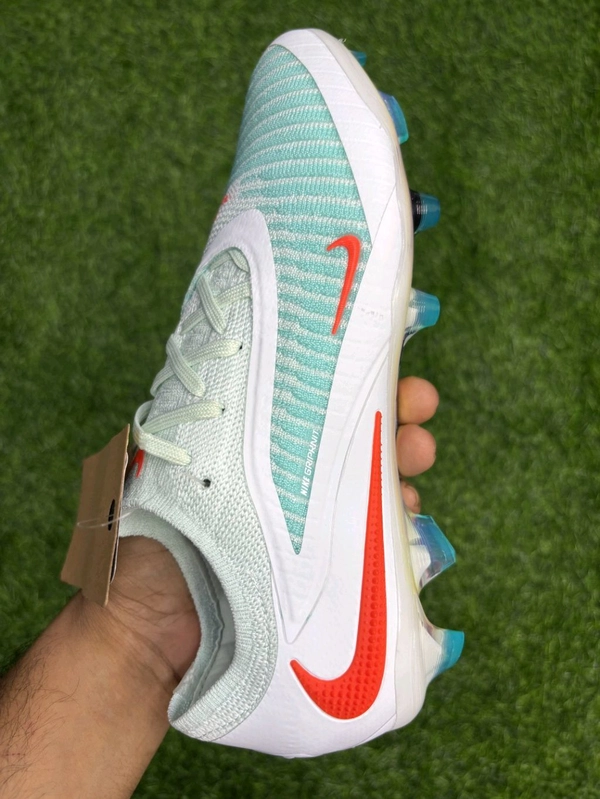 PhantomGX Luna III Elite Sky-blue White FG With Lace  - 7.5