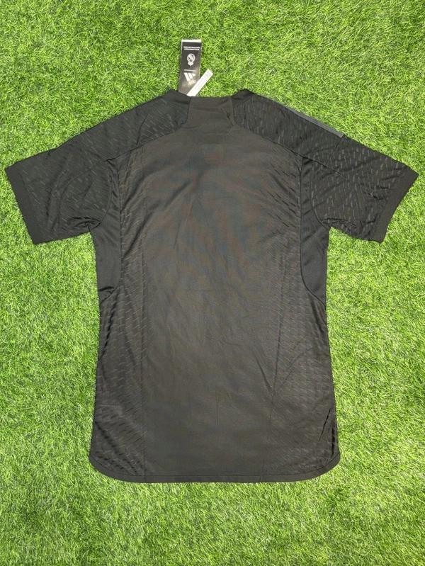 Madrid 23/24 3rd Kit Player Edition Half Sleeve  - XL