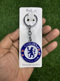 Football Clubs Metal Key Chain(1 Piece) - Real Madrid