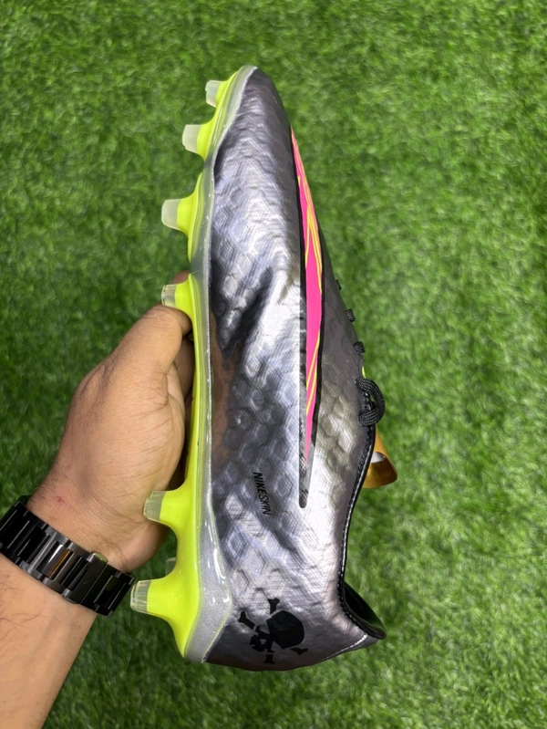 Hypervenom Phantom 3 Grey Colour Low-top FG With Lace  - 6