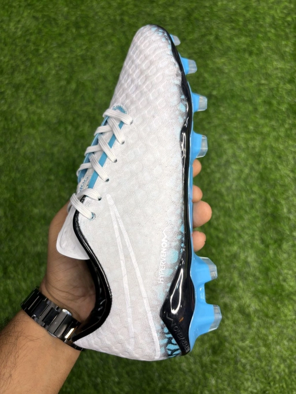 Hypervenom Phantom 3 White Low-top FG With Lace(Colour Changing) - 7.5
