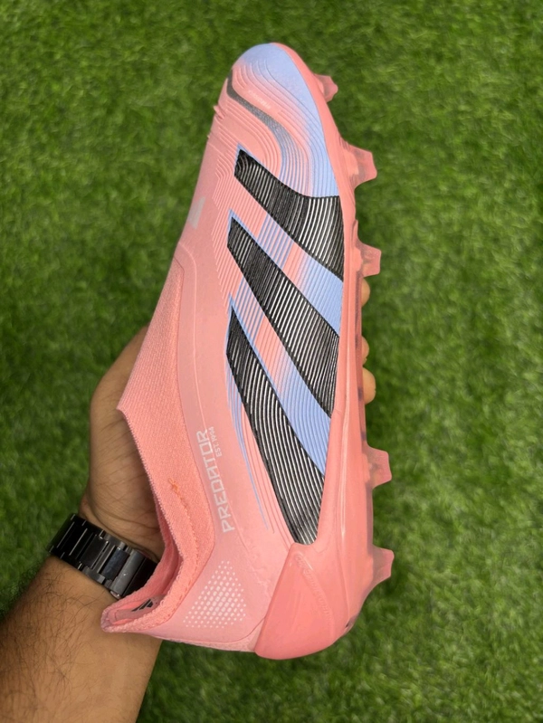 Predator Elite Cream Colour FG Without Lace  - 8