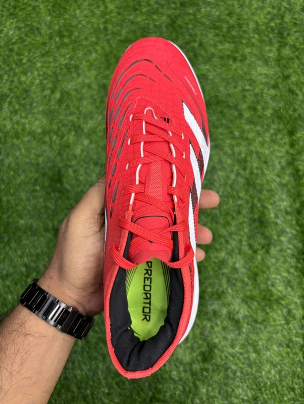 Predator Elite Red Colour AG/Turf Low-top With Lace - 7.5