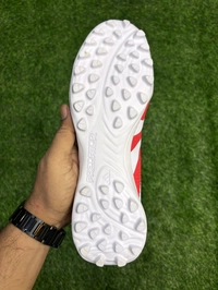 Predator Elite Red Colour AG/Turf Low-top With Lace - 7.5