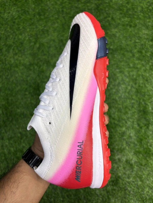 Mercurial Vapor 16 White Red Low-top AG/Turf With Lace - 7.5