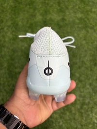 Tiempo Legend 10 Elite Pastel Blue Low-top FG With Lace - 6