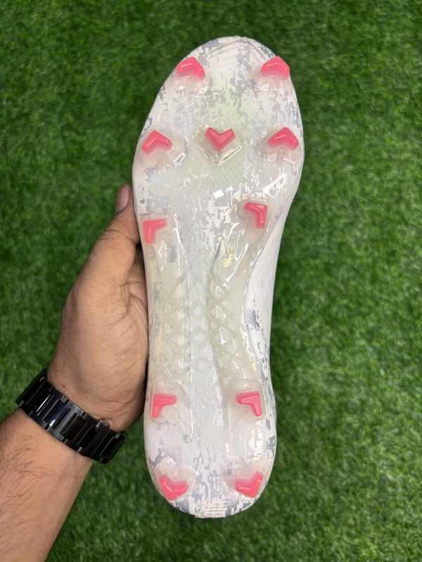 NB Furon V6 Pro White Pink Colour Low-top FG With Lace - 9